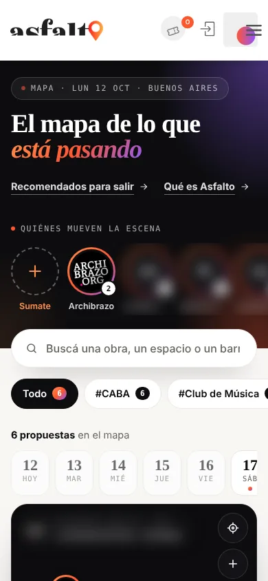 Asfalto en el celular: el mapa y los filtros en una sola columna, con los nombres de los perfiles difuminados.